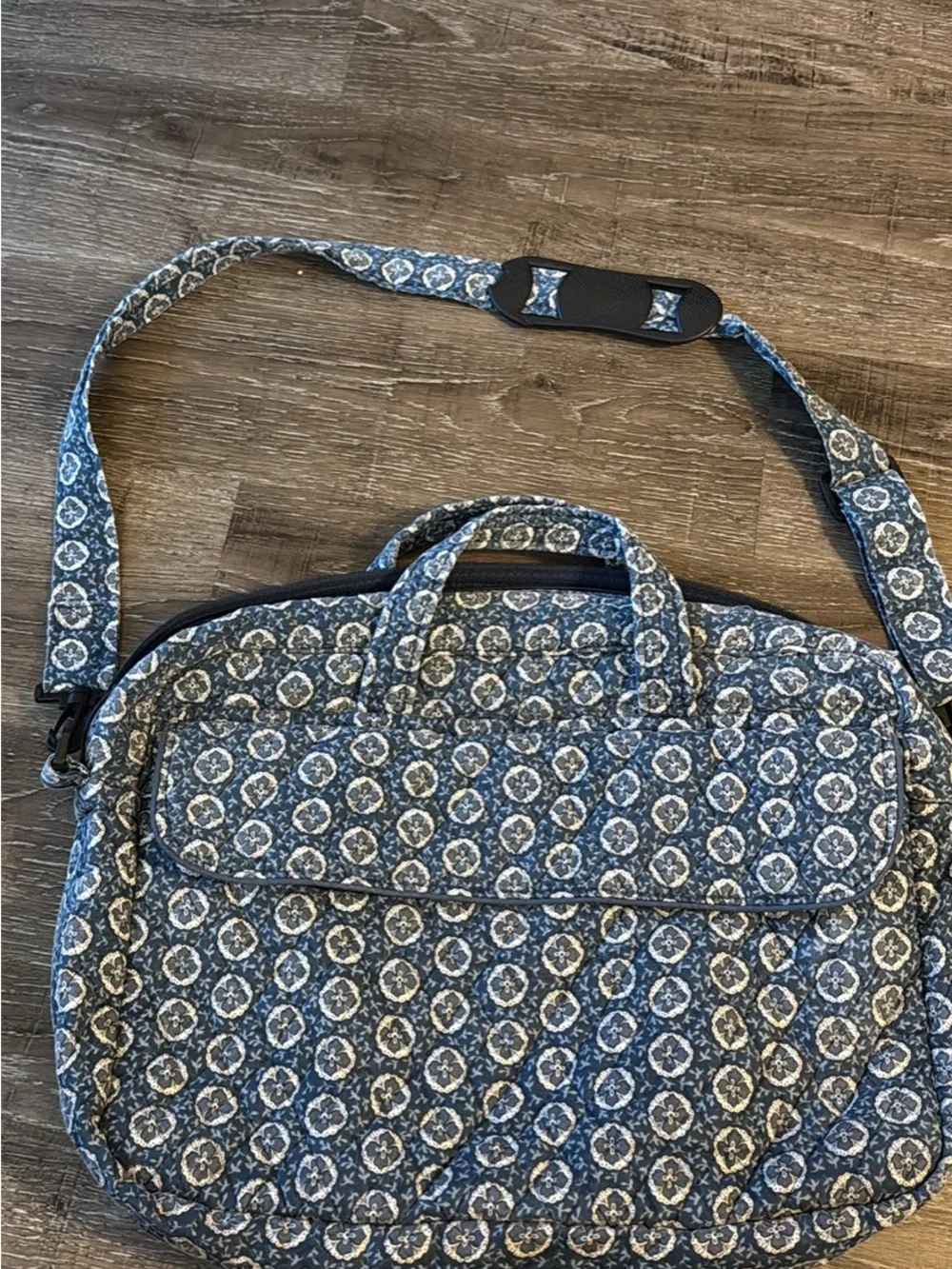 Vera Bradley Navy Paisley Quilted Laptop Tote